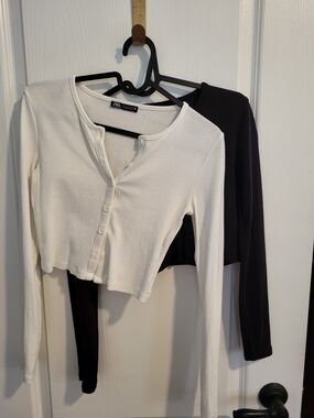 Zara Ribbed Button-Front Long Sleeve Tops — White & Black